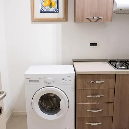 Spacious In The Heart Of - 2 Bedrooms Appartement *